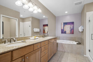 Resort bathroom with bathroom amenities