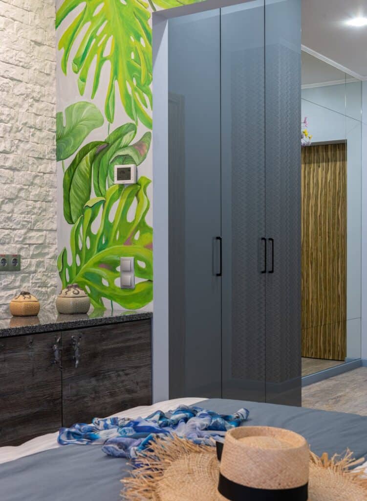 Tropical Theme Hotel Suite